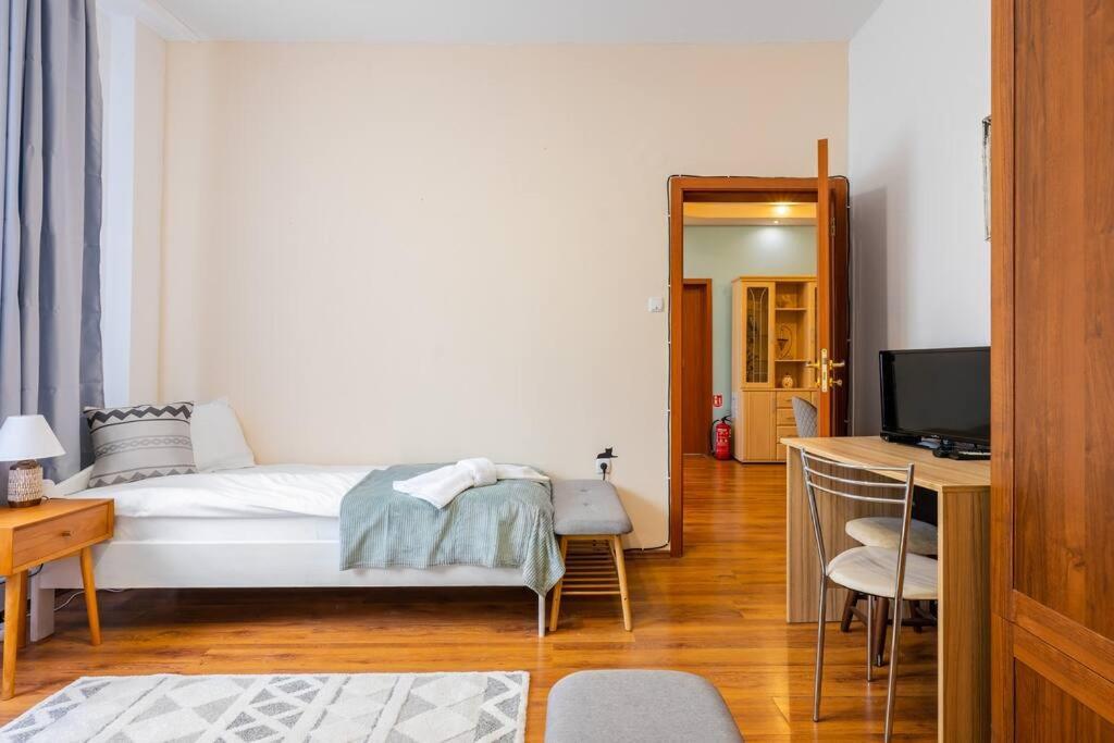Spacious 3Bd Central Apartment Sofia Zewnętrze zdjęcie
